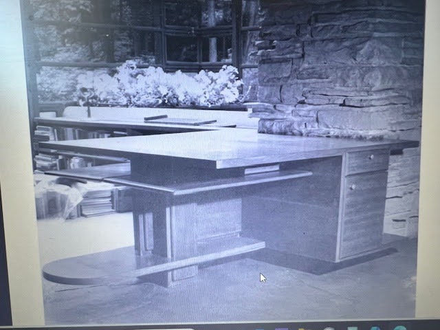 FLW Desk