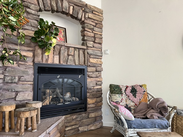 Mountain Mid-Century
